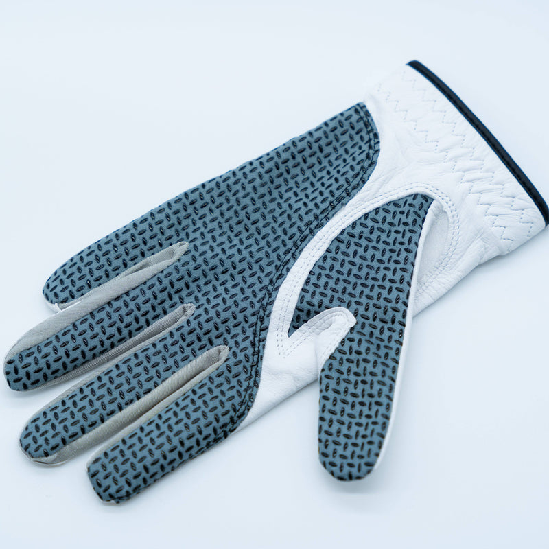 Luxurious Cabretta Leather Golf Glove for Superior Performance